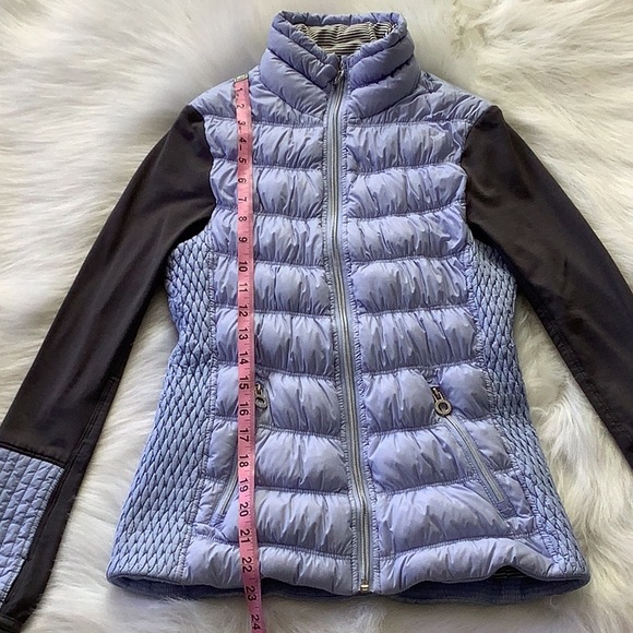 CALVIN KLEIN~Packable Down Jacket - Picture 11 of 13
